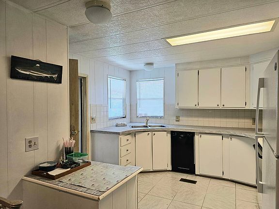 5th image of 8775 20th St Lot 627
