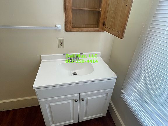 5th image of 117 E Chandler Ave #B
