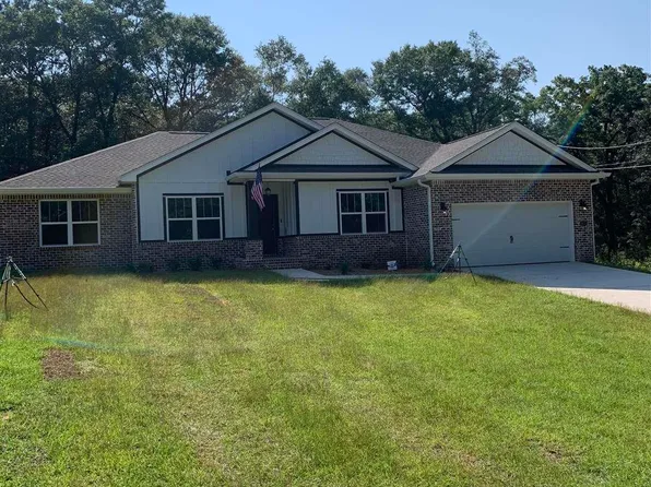 4551 Plowman Ln, Milton, FL 32583