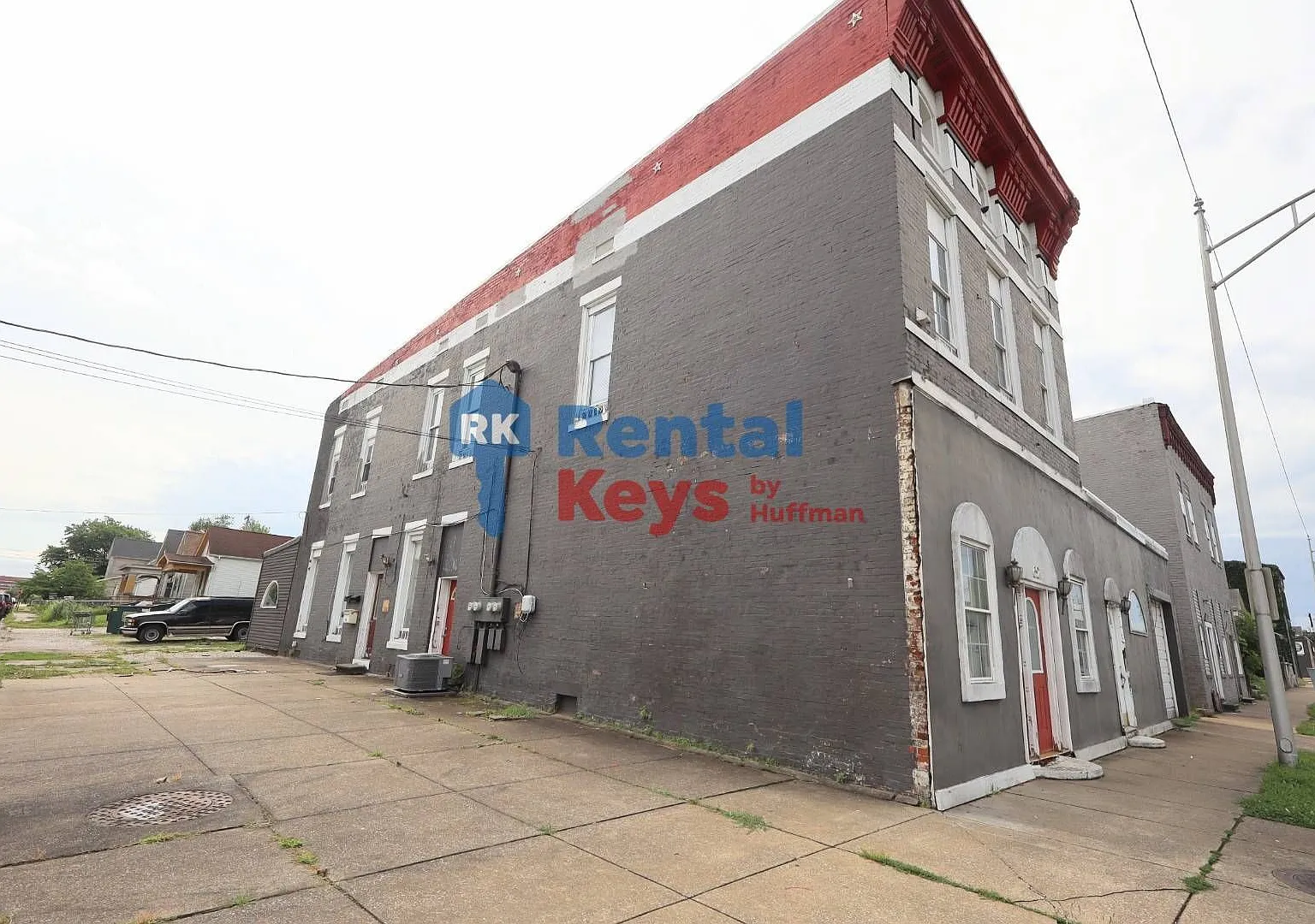 621 North Fulton Avenue — Photo 2