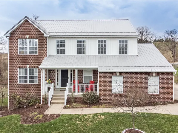 1024 S Lake Dr, Gibsonia, PA 15044