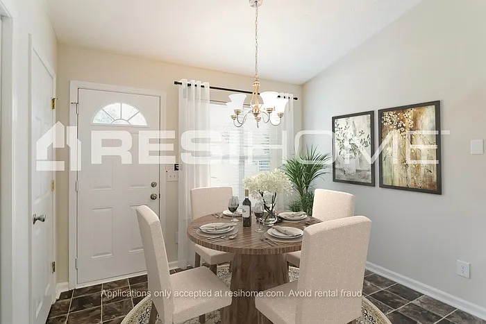 3 bed, 2.0 bath, 1123 sqft, $1,825 — Photo 4