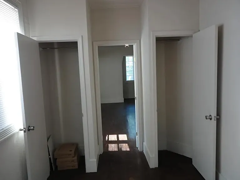 528 E State St #3 — Photo 9