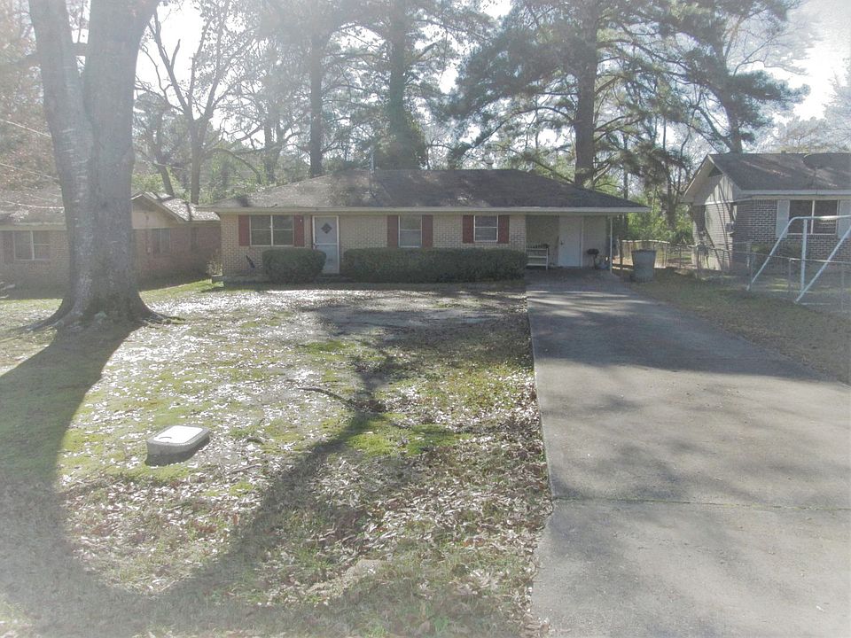 2nd image of 806 E California Ave