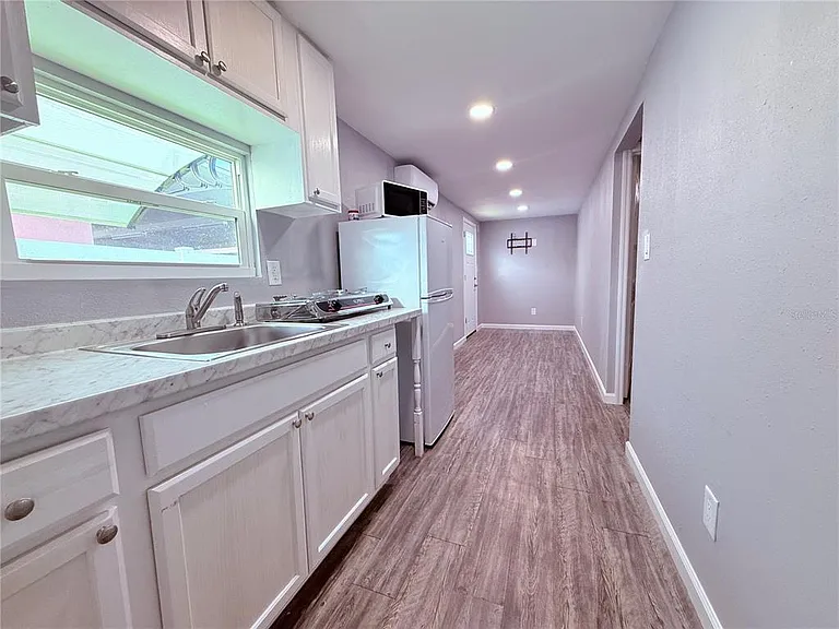 4514 W Fern St — Photo 5