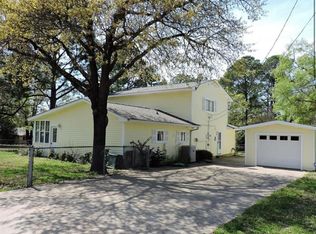 110 Frolic Rd, Gun Barrel City, TX 75156