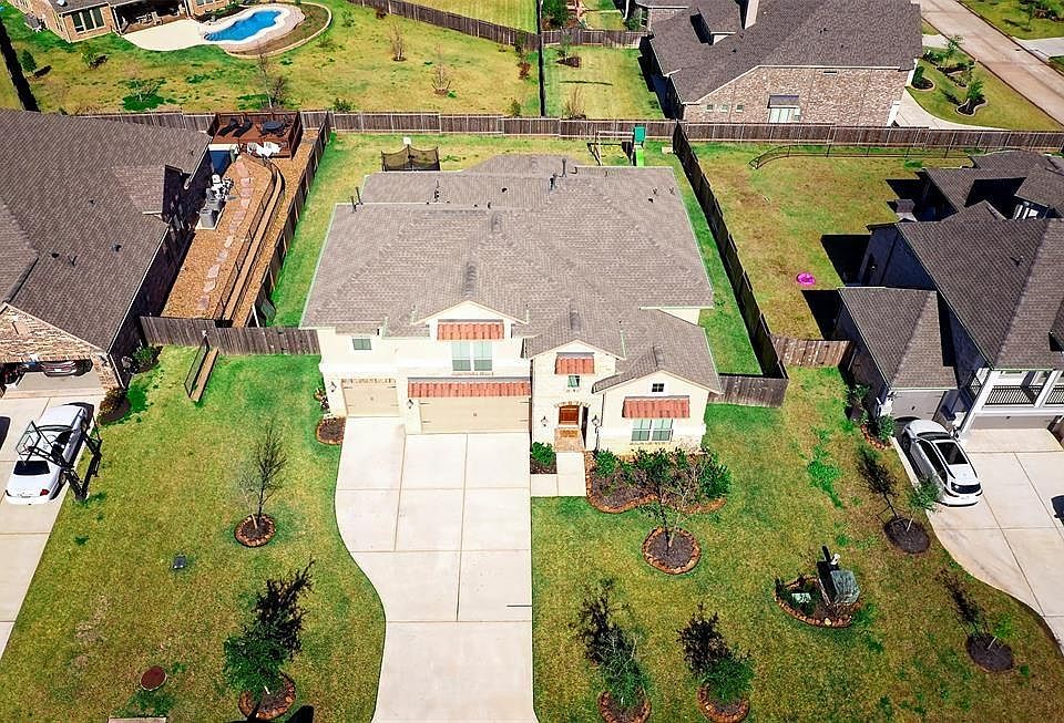 1st image of 1812 Rocky Hills Dr