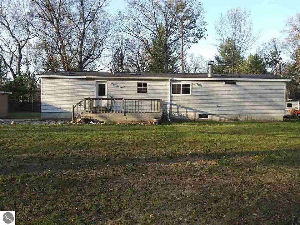 1st image of 3435 Shiawassee St