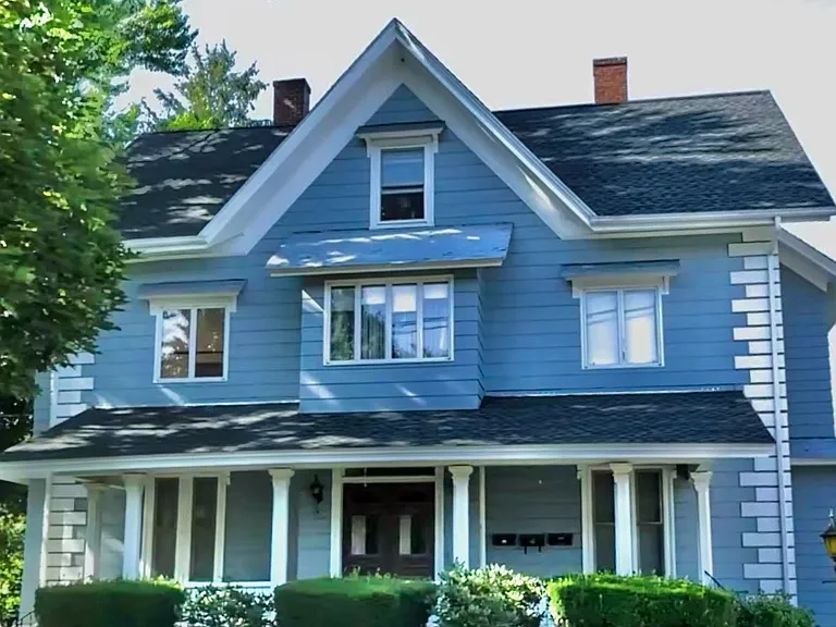 4 Gardner St #2 — Photo 1
