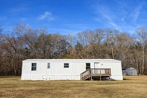 124 Dakota Dr Photo 1