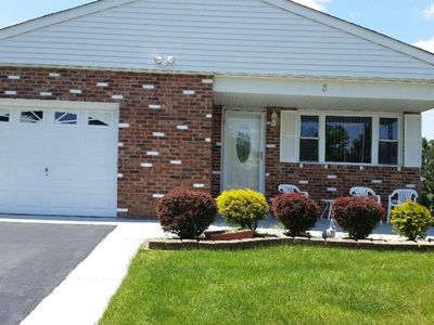 8 Saint Andrews Ct, Toms River, NJ, 08757