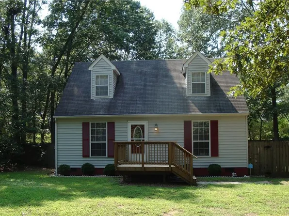 7074 Tandems Way, Hayes, VA 23072