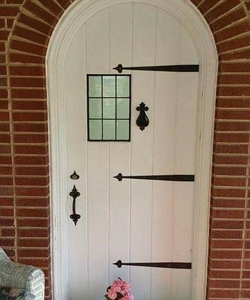 Front door from screened/glassed in porch