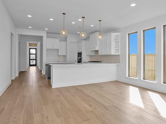 7th image of this home