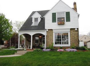 1673 S 53rd St, West Milwaukee, WI 53214