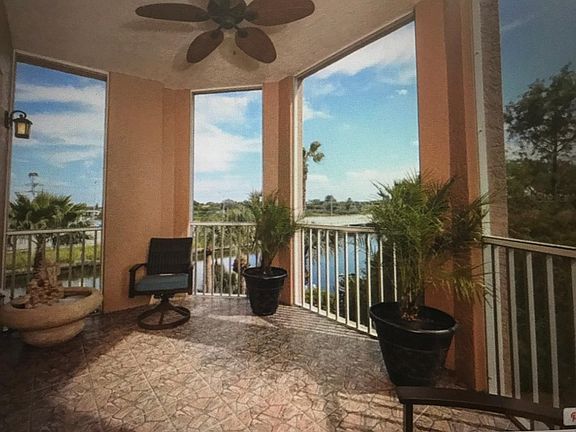 3rd image of 1921 Monte Carlo Dr Unit 302
