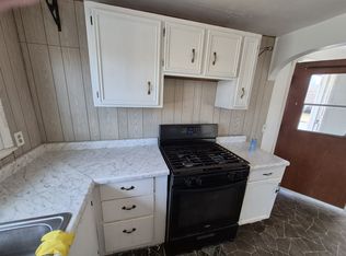 109 W Main St, Kirkland, IL
