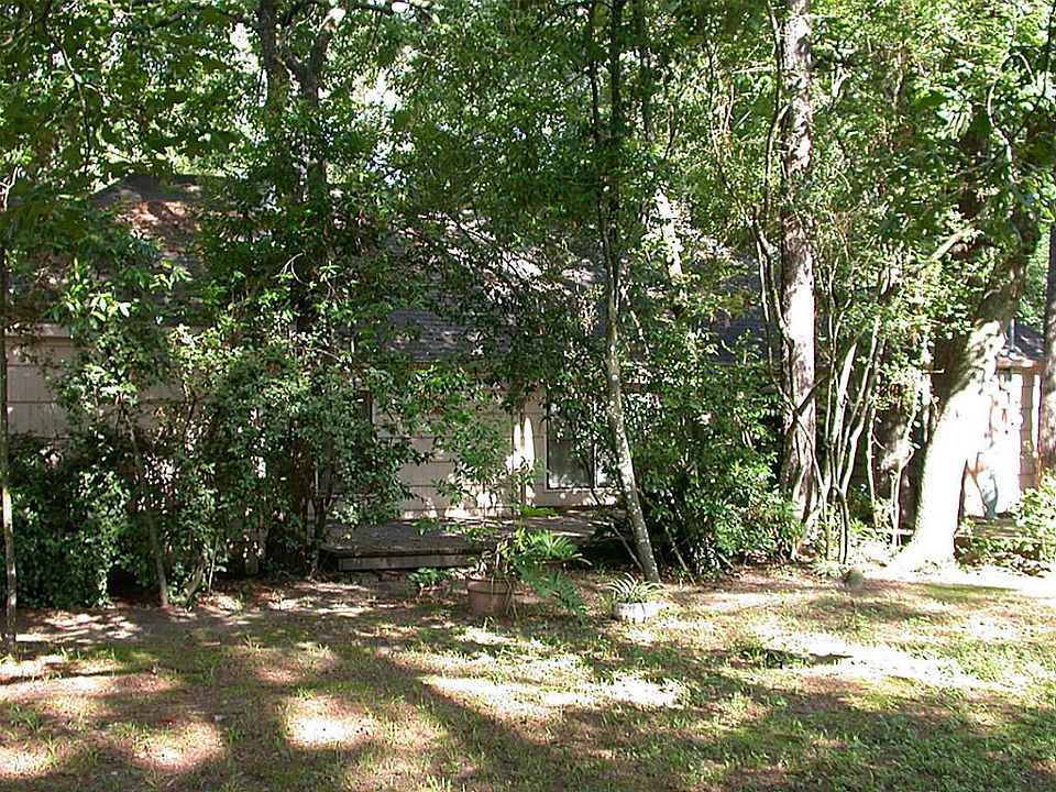 View from back of the lot towards the house.