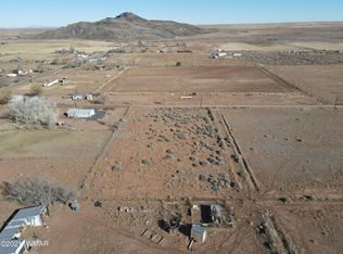 7821 Falcon Ln, Holbrook, AZ 86025