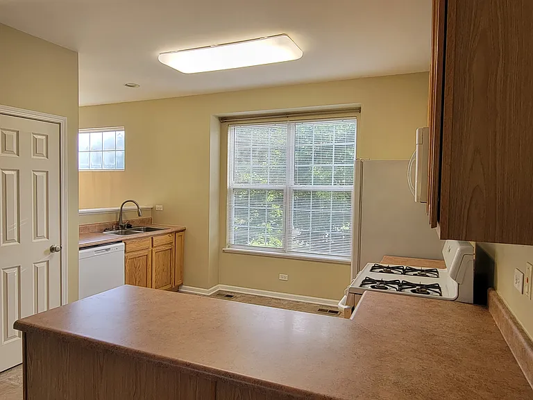 4277 Drexel Ave — Photo 7