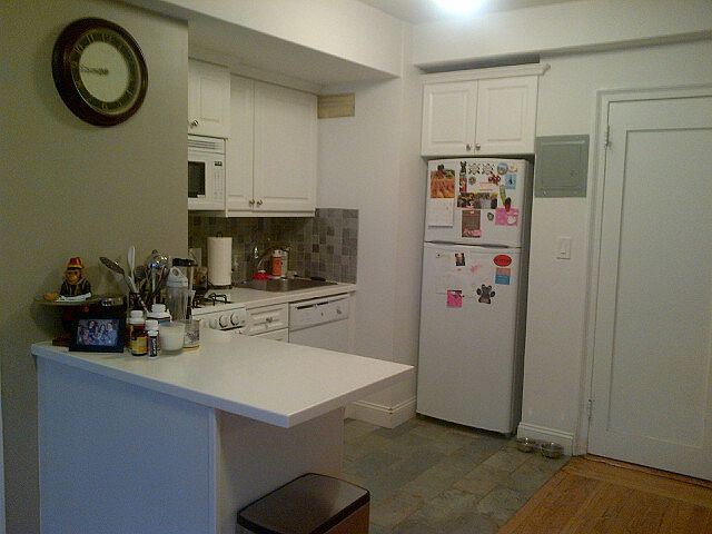 1st image of 50 W 72nd St APT 1211