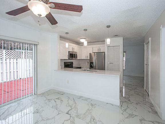 5th image of 4254 SW 72nd Way