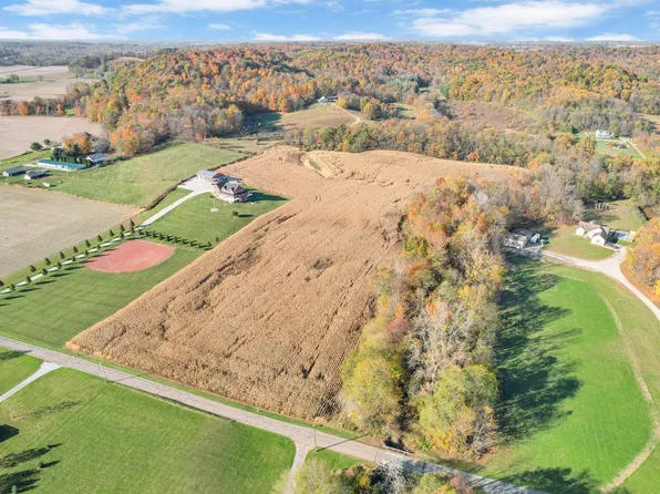 6931 Ginger Hill Rd, Utica, OH 43080