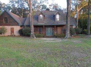 28 Beaver Creek Rd, Picayune, MS 39466