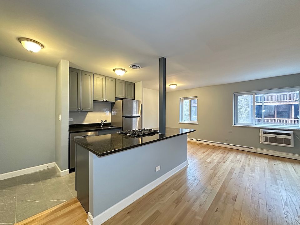 1st image of 663 W Grace St #713