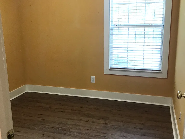 213 Station Mill Blvd — Photo 18