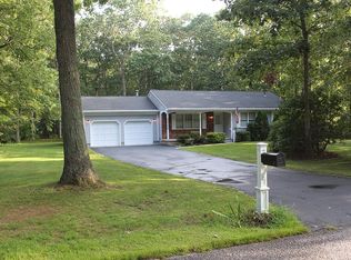 21 Hummingbird Ave, Woodbine, NJ 08270