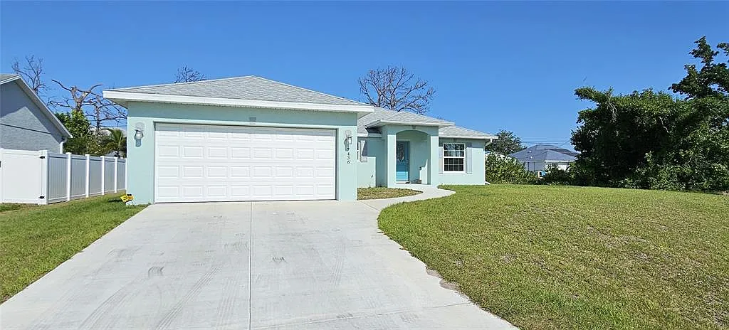 3 bed, 2.0 bath, 1481 sqft, $4,800 — Photo 1