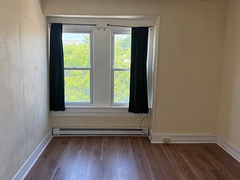 1326 Banning St #3 — Photo 3