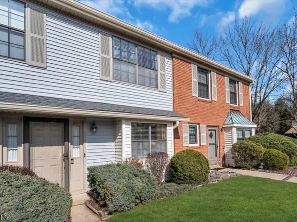 36 Carlisle Ct, Franklin Twp., NJ 08873