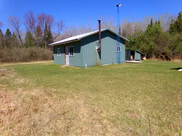 W8743 Wilson School Rd, Tomahawk, WI 54487