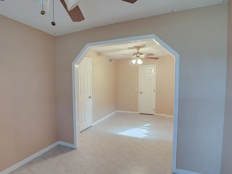 5212 Abelia Dr — Photo 26