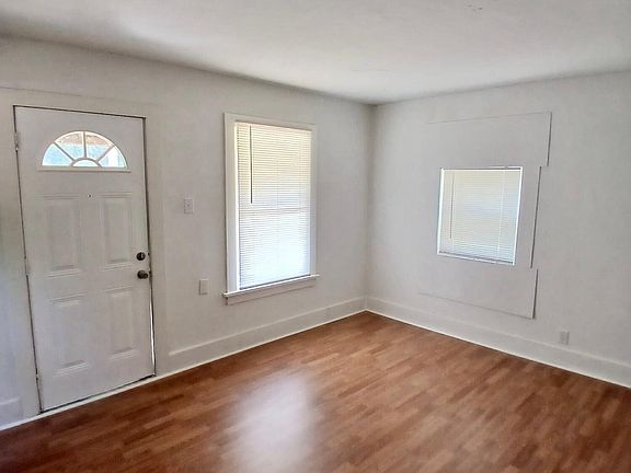 3rd image of 432 Johnson Ave