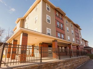 5010 Cleveland Ave #2B-2BA-830SQFT, Kansas City, MO 64130