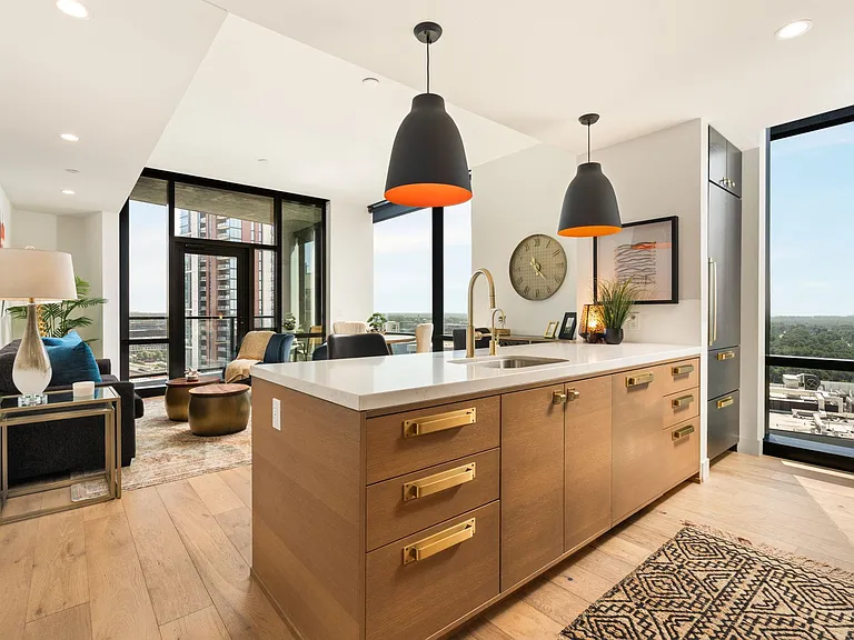70 Rainey St #1807 — Photo 7