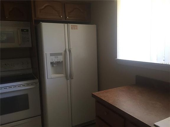 2nd image of 6330 Newtown Cir #30A3