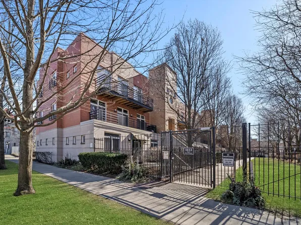 1033 E 46th St APT 201, Chicago, IL 60653