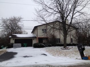 525 Russell St, Wheeling, IL 60090