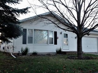 1817 E John St, Appleton, WI 54915