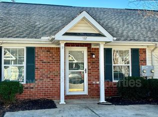 537 Edgecliff Ln, Evans, GA 30809