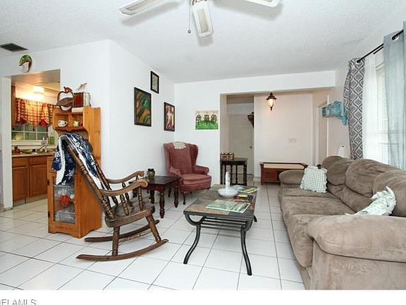 3rd image of 106 Jefferson Ave