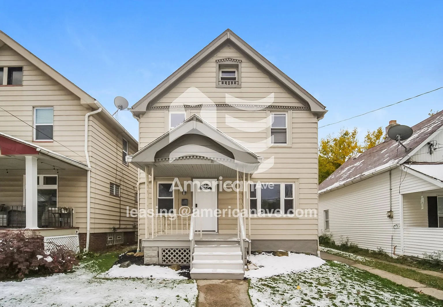 3 bed, 1.0 bath, 1101 sqft, $1,525 — Photo 1