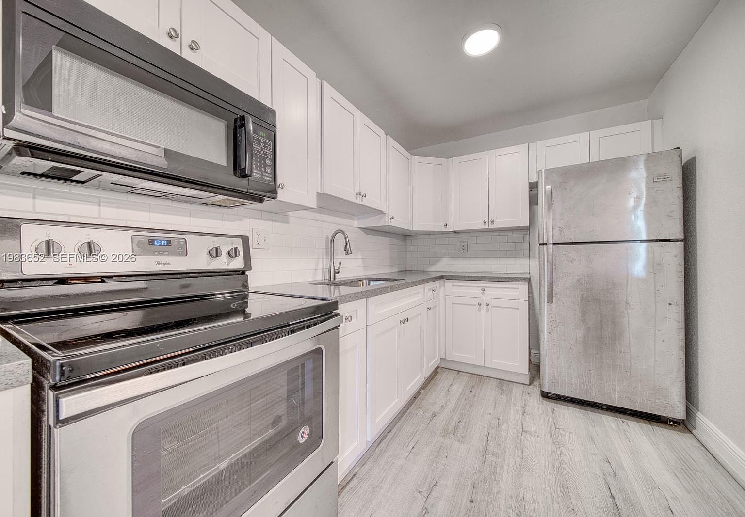 9459 SW 76th St APT R5, Miami, FL 33173 | MLS #A11983652 | Zillow