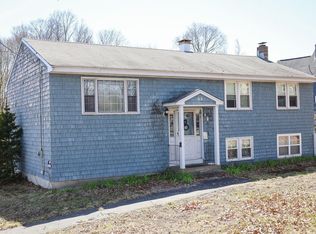 32 Treble Cove Rd, Billerica, MA 01821