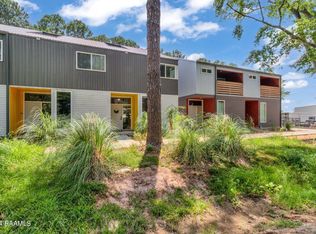 130 Greentree Dr, Lafayette, LA 70508