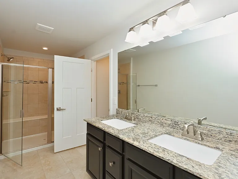 266 Dartmoor Pl — Photo 35